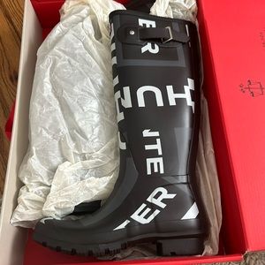Brand new hunter boots